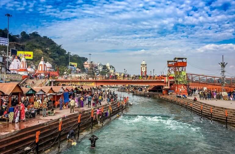 tourist places near haridwar within 10 kms
